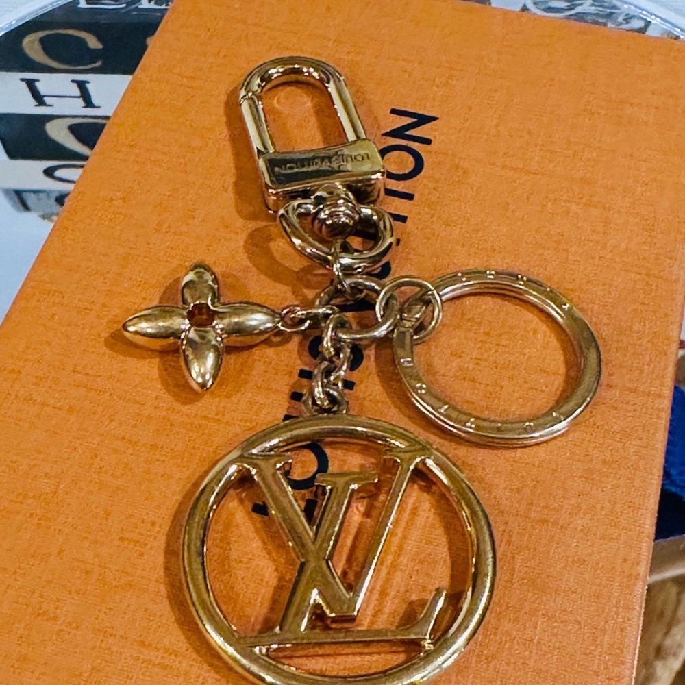 🔥 LOUIS VUITTON Keychain Bag Charm Full Inclusion - Picture 10 of 10